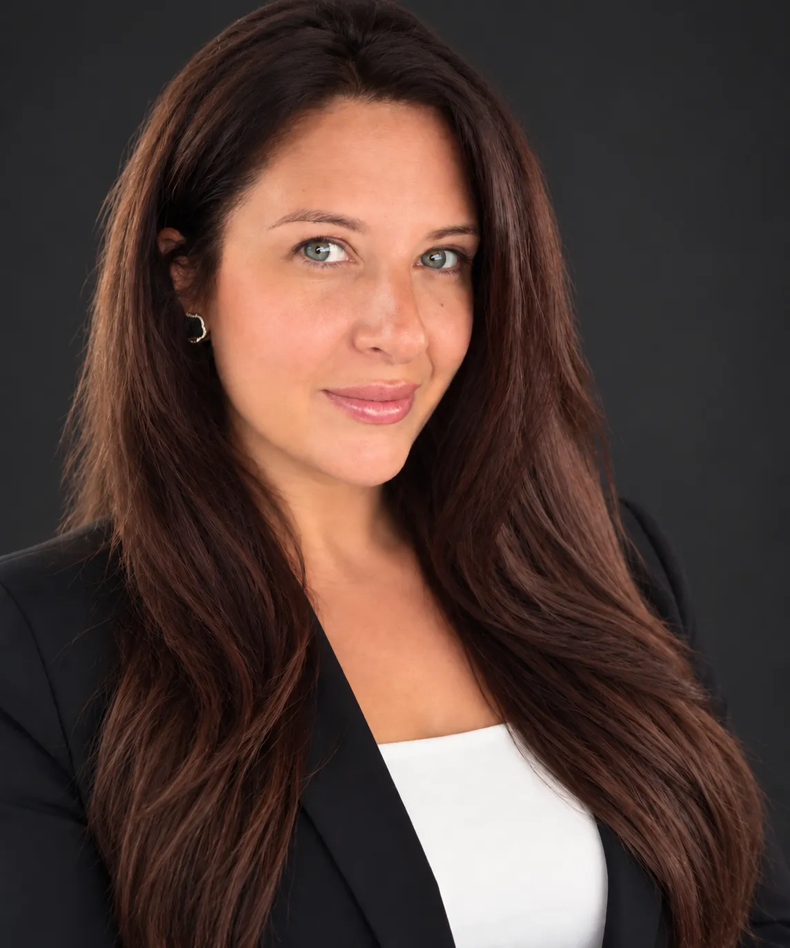 Lacey Nivison, Senior Vice President of Global Consulting at Steadfast Operations